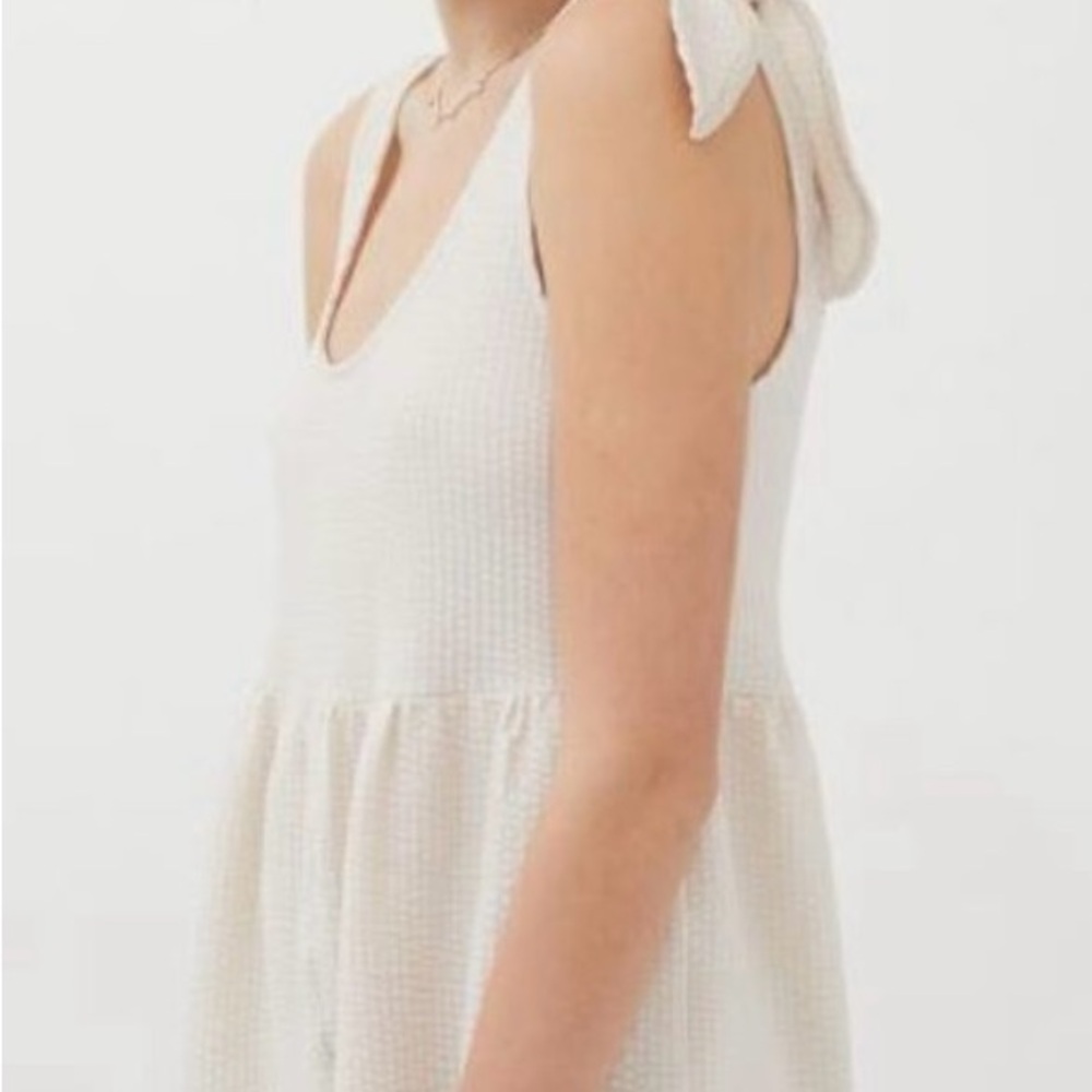 M&M'S Cream Pleated Sundress with V-Neck